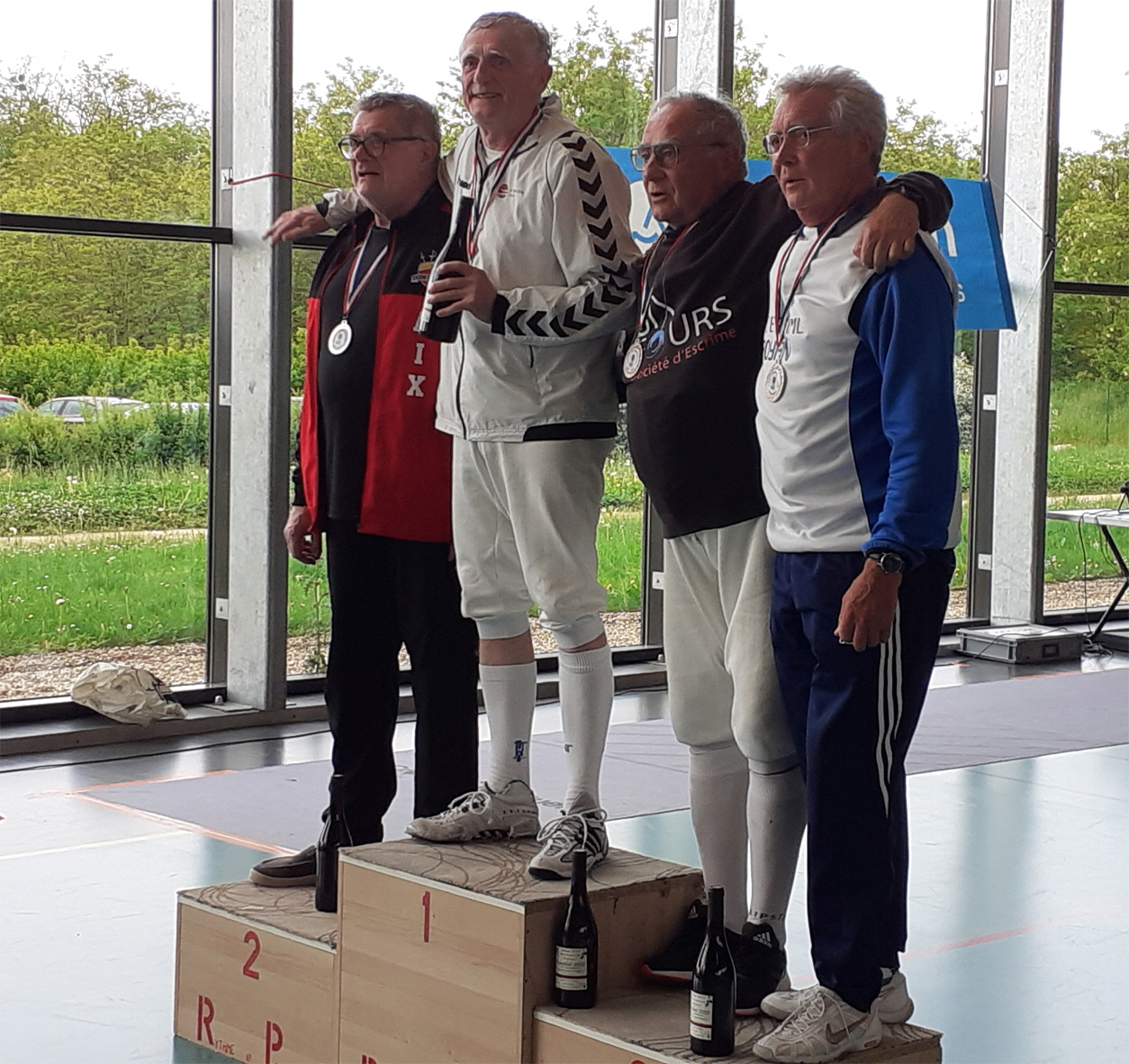 20230507 fareins le podium V4