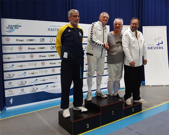 20220910 nevers masters seniors podium V4 72dpi